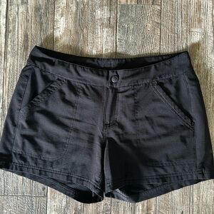 THE NORTH FACE WOMEN COMFY SHORTS, SIZE 8